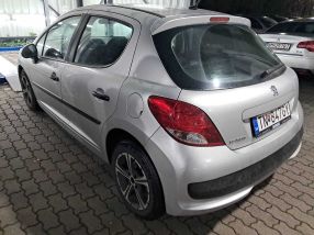 Peugeot 207 - 2010
