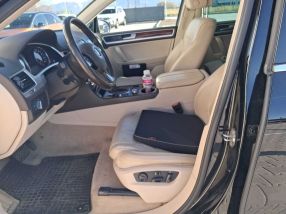 Volkswagen Touareg - 2012