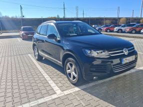 Volkswagen Touareg - 2012