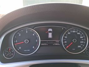 Volkswagen Touareg - 2012