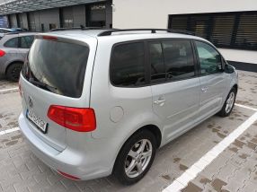 Volkswagen Touran - 2012