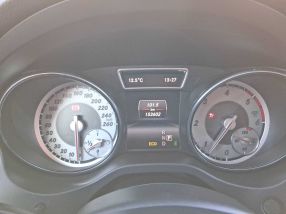 Mercedes-Benz GLA - 2014