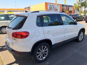 Volkswagen Tiguan - 2012