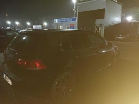 Volkswagen Golf - 2013