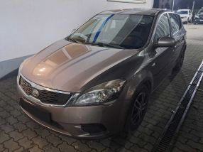 Kia Ceed - 2011