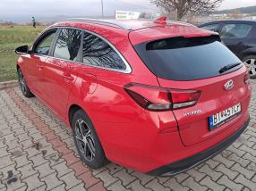 Hyundai i30 - 2021