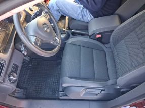 Volkswagen Touran - 2013