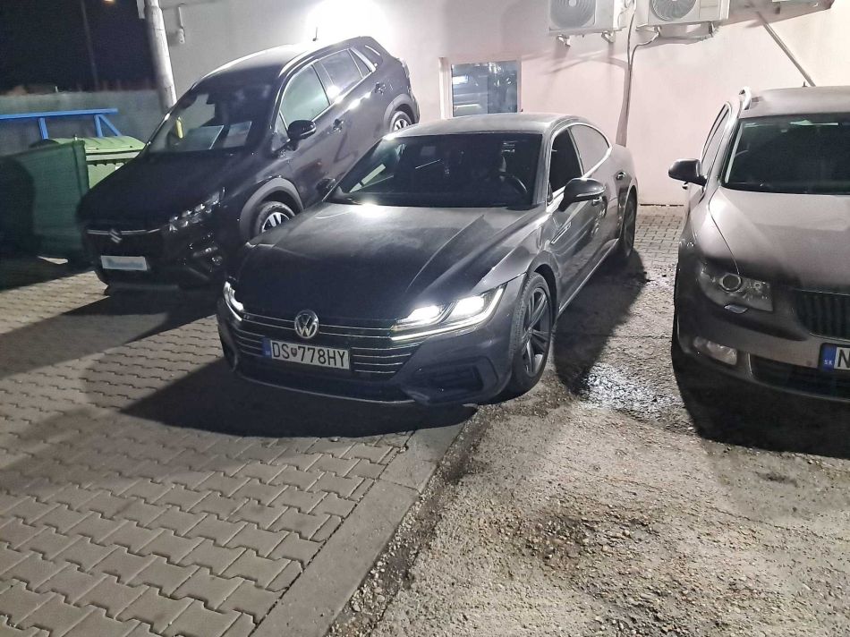 Volkswagen Arteon - 2017