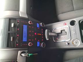 Volkswagen Touareg - 2008