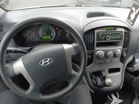 Hyundai H-1 Tour - 2011