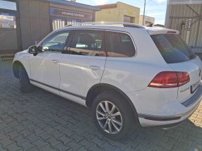 Volkswagen Touareg - 2015