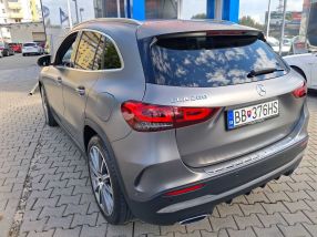 Mercedes-Benz GLA - 2021