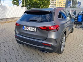 Mercedes-Benz GLA - 2021