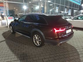 Audi Allroad - 2016