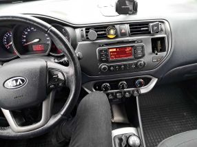 Kia Rio - 2012