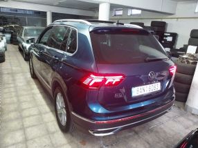 Volkswagen Tiguan - 2021