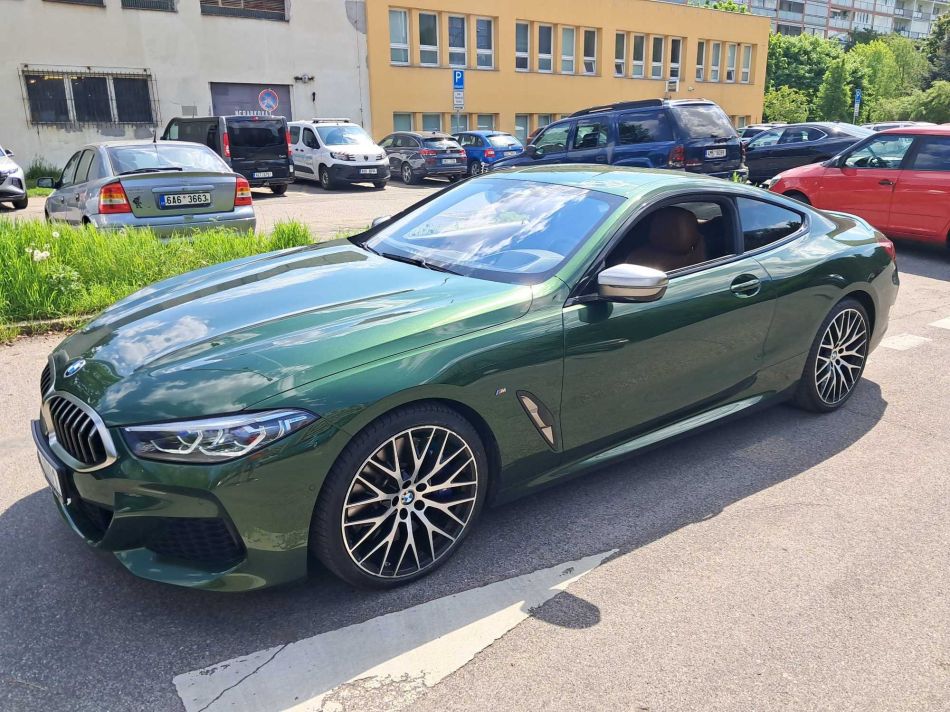 BMW 8 - 2022