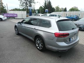 Volkswagen Passat - 2022