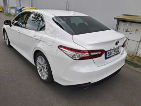 Toyota Camry - 2020