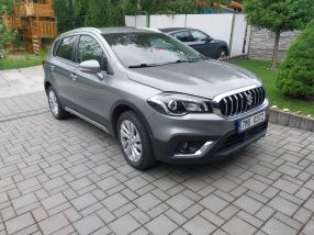 Suzuki SX4 S-Cross - 2020