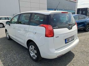 Peugeot 5008 - 2016