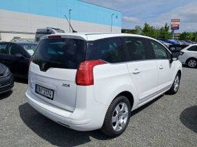 Peugeot 5008 - 2016