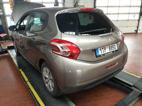 Peugeot 208 - 2014
