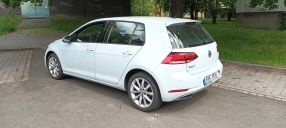Volkswagen Golf - 2017