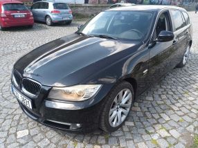 BMW 3 - 2010