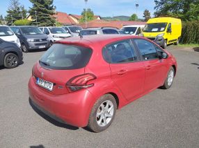 Peugeot 208 - 2016