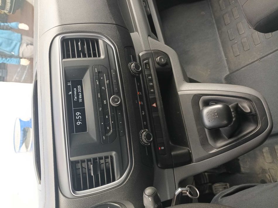 Peugeot Expert - 2019