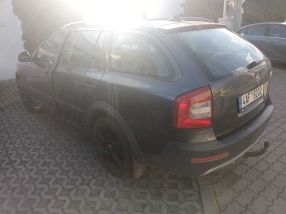 Skoda Octavia Scout - 2010