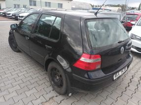 Volkswagen Golf - 2001