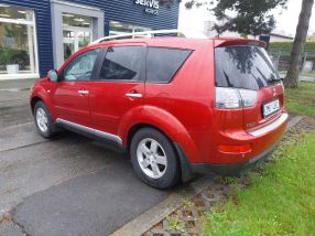 Mitsubishi Outlander - 2008