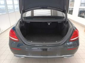 Mercedes-Benz E - 2017
