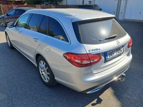 Mercedes-Benz C - 2018