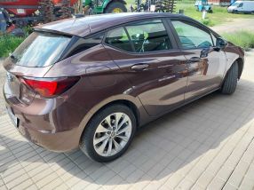 Opel Astra - 2018