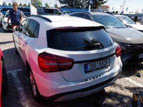 Mercedes-Benz GLA - 2018