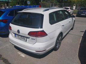 Volkswagen Golf - 2020