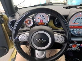 MINI Cabrio - 2009