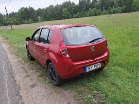 Dacia Sandero - 2011