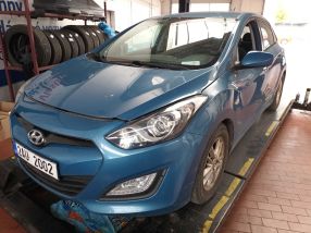 Hyundai i30 - 2012