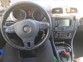 Volkswagen Golf - 2012