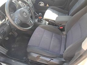 Volkswagen Golf - 2012