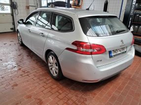 Peugeot 308 - 2015