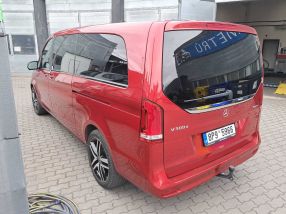 Mercedes-Benz V - 2023