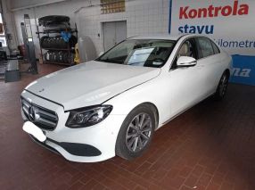 Mercedes-Benz E - 2016