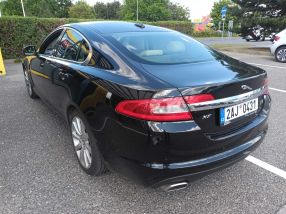 Jaguar XF - 2011