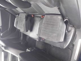 Volkswagen Passat - 2011