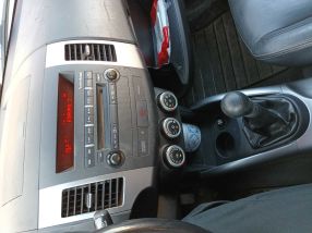 Mitsubishi Outlander - 2009